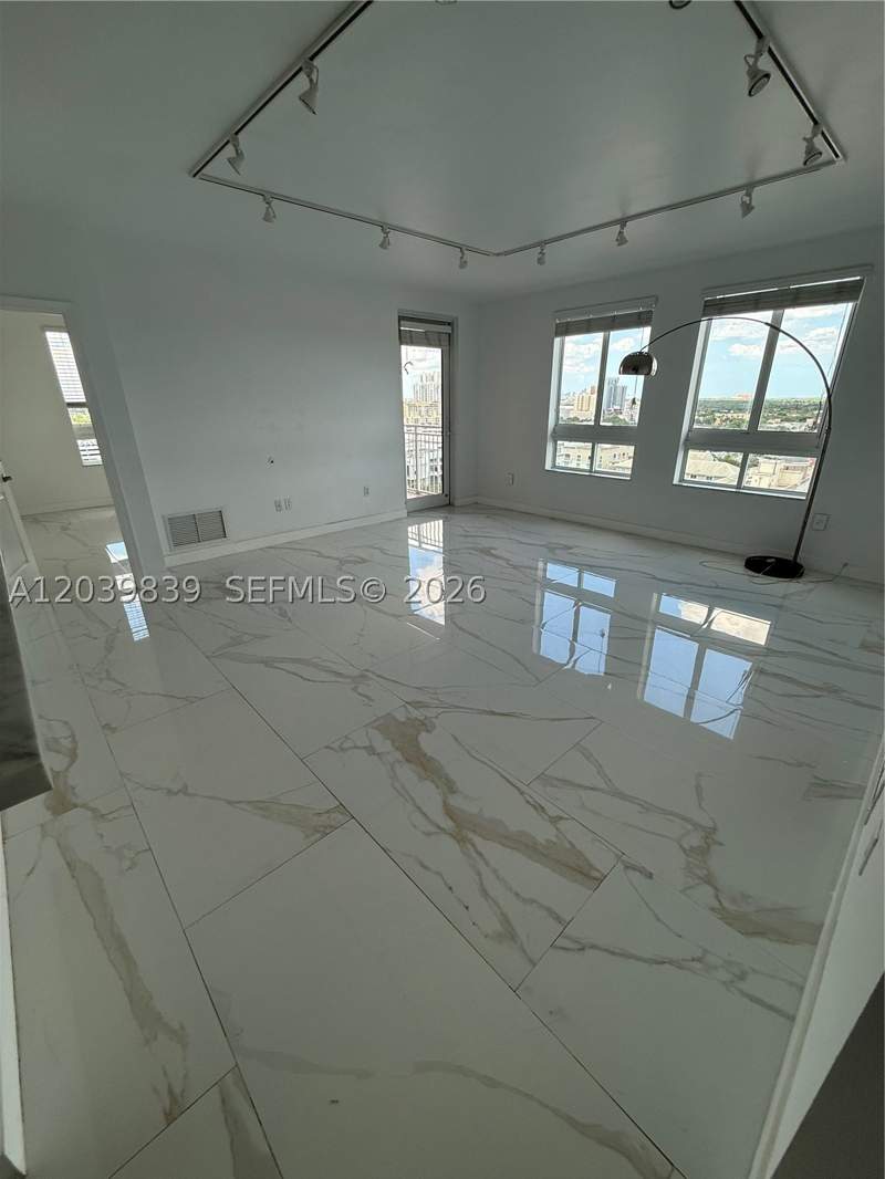 2 bedroom Condominium at 7350 SW 89th St 1602S, Toscano Condo, Miami — photo 2