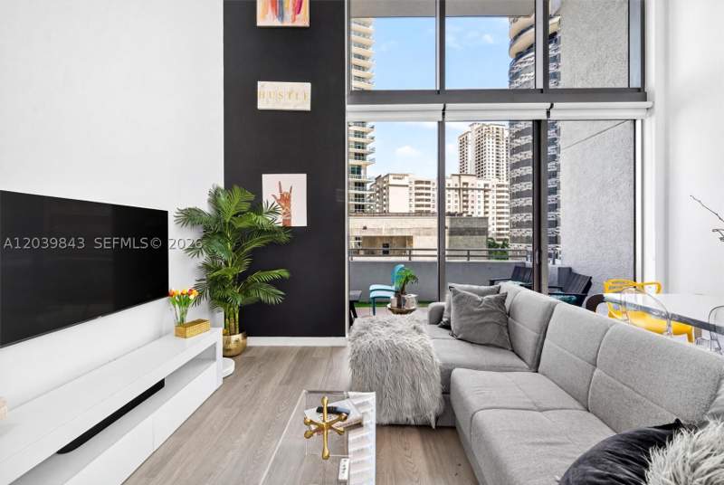 1 bedroom Condominium at 1050 Brickell Ave 420, 1060 Brickell Condo, Miami — photo 3