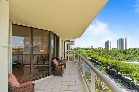 20191 E Country Club Dr 803, Aventura FL - photo 13 of 92