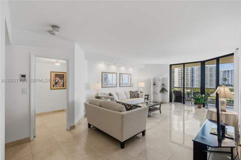 20191 E Country Club Dr 803, Aventura FL - photo 18 of 92