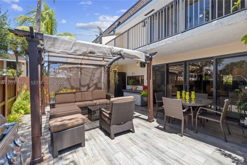 3 bedroom Townhouse at 2771 NE 164th St 12, Leeward Point Condo, North Miami Beach — photo 3