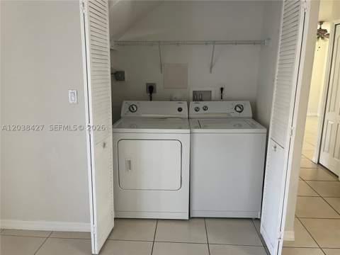22631 SW 88th Pl 1-18, Cutler Bay FL - photo 12 of 43