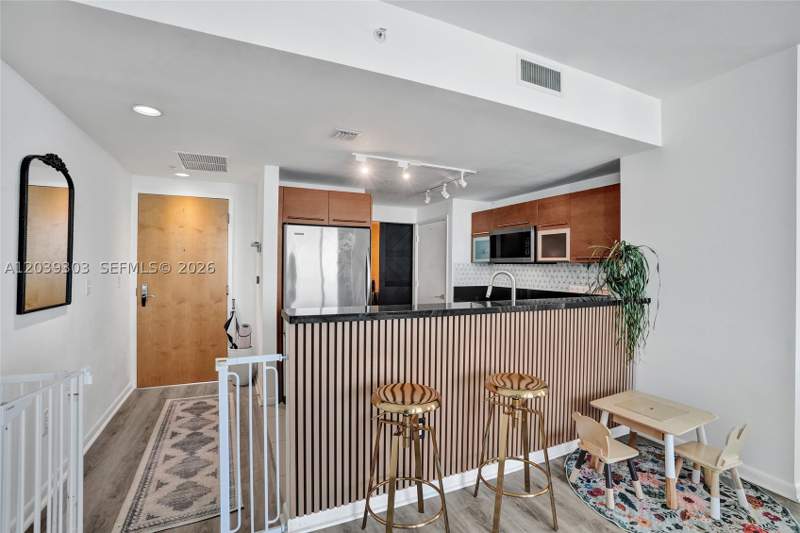 2 bedroom Condominium at 244 Biscayne Blvd 3409, Vizcayne North Condo, Miami — photo 4
