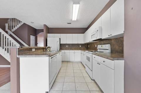 2222 SE 24th Pl 2222, Homestead FL - photo 17 of 41