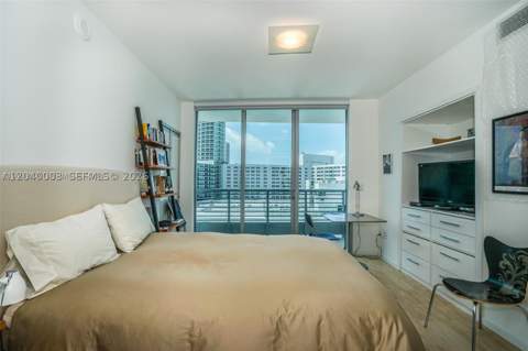 1445 16th St 1103, Miami Beach FL - photo 13 of 25