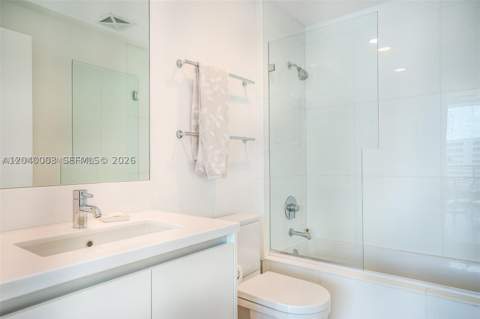 1445 16th St 1103, Miami Beach FL - photo 15 of 25