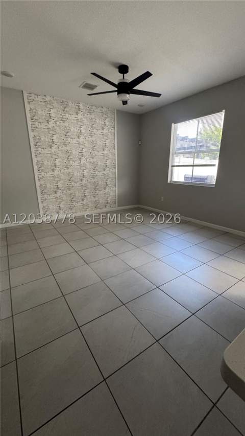 834 SE 16th Ct, Homestead FL - photo 13 of 39