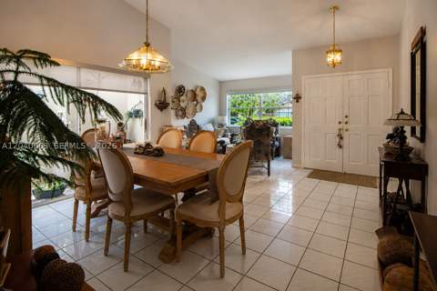 7743 SW 157th Pl, Miami FL - photo 9 of 30