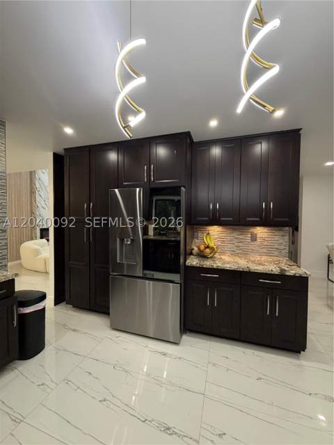 854 NW 132nd Ct, Miami FL - photo 9 of 37