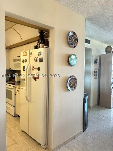 2500 NE 135th St C611, North Miami FL - photo 14 of 46