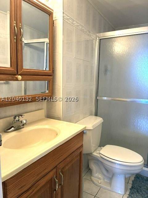 2500 NE 135th St C611, North Miami FL - photo 20 of 46