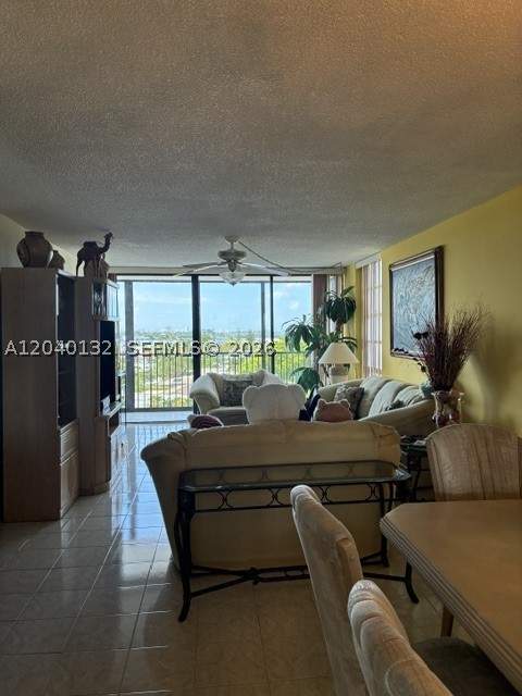 2500 NE 135th St C611, North Miami FL - photo 7 of 46
