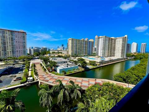 17150 N Bay Rd 2912, Sunny Isles Beach FL - photo 12 of 29