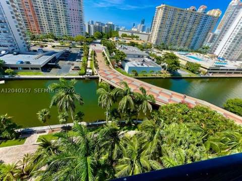 17150 N Bay Rd 2912, Sunny Isles Beach FL - photo 13 of 29