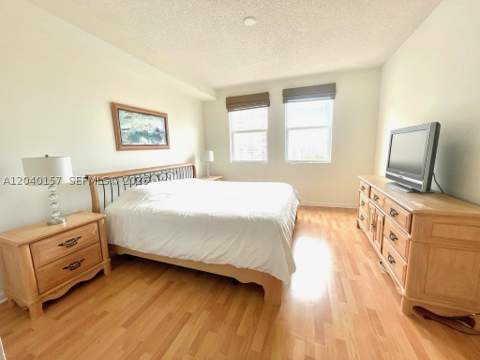 17150 N Bay Rd 2912, Sunny Isles Beach FL - photo 16 of 29