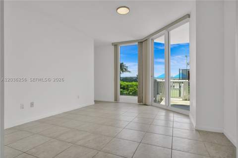 4779 Collins Ave 506, Miami Beach FL - photo 14 of 39