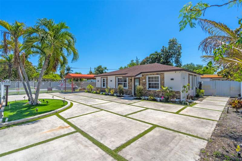 3 bedroom SingleFamilyResidence at 302 NW 100th St, Parkers Shores, Miami — photo 5