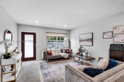 302 NW 100th St, Miami FL - photo 9 of 46
