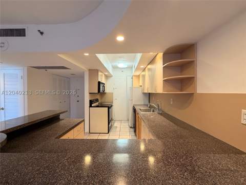 100 Lincoln Rd 1410, Miami Beach FL - photo 17 of 30