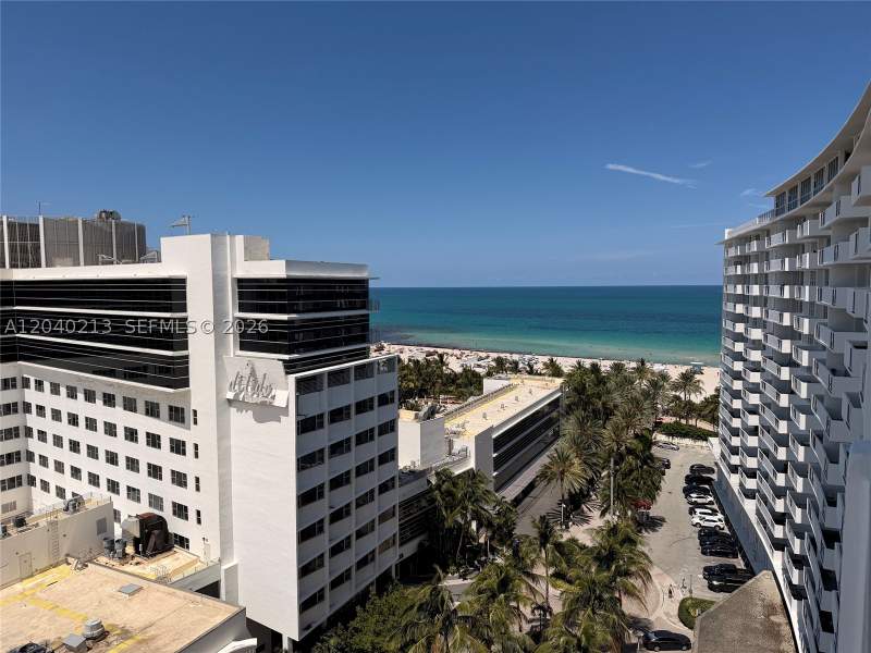 1 bedroom Condominium at 100 Lincoln Rd 1410, The Decoplage Condo, Miami Beach — photo 2