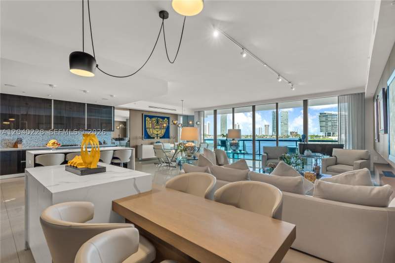 4 bedroom Condominium at 3300 NE 188th St 318, Echo Condo, Aventura — photo 5