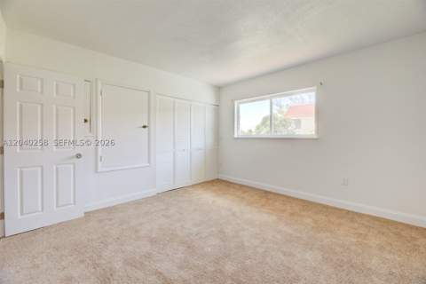 1450 NE 151st St 101, Miami FL - photo 17 of 35