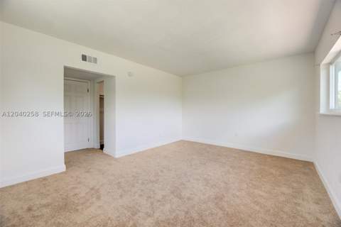 1450 NE 151st St 101, Miami FL - photo 21 of 35
