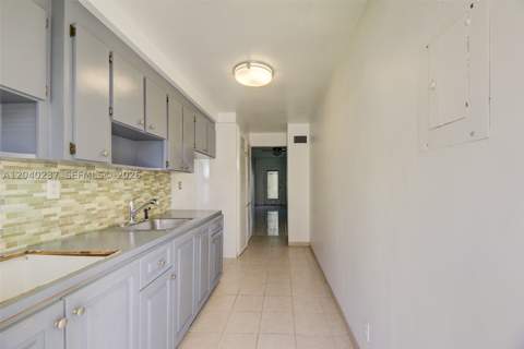 1450 NE 170th St 115, North Miami Beach FL - photo 20 of 36