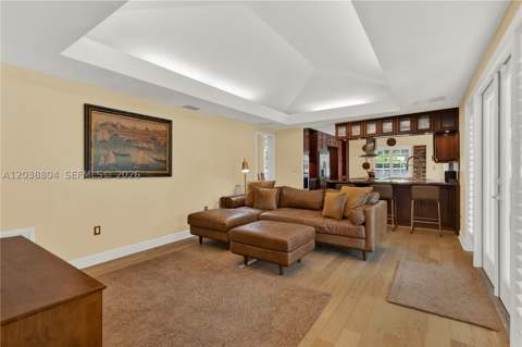 8940 SW 160th St, Palmetto Bay FL - photo 16 of 45