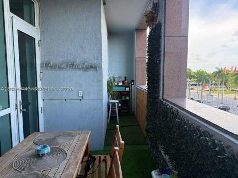 244 Biscayne Blvd 301, Miami FL - photo 13 of 20