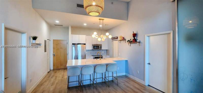 2 bedroom Condominium at 244 Biscayne Blvd 301, Vizcayne North Condo, Miami — photo 3