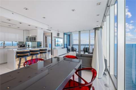 6899 Collins Ave 2208, Miami Beach FL - photo 14 of 69
