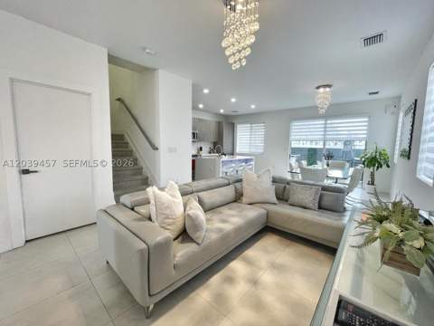 7243 NW 103rd Path, Doral FL - photo 11 of 55