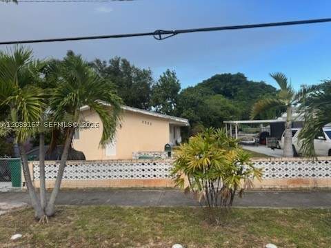 3 bedroom SingleFamilyResidence at 5955 NW 18th Ave, Normandy Park, Miami — photo 4