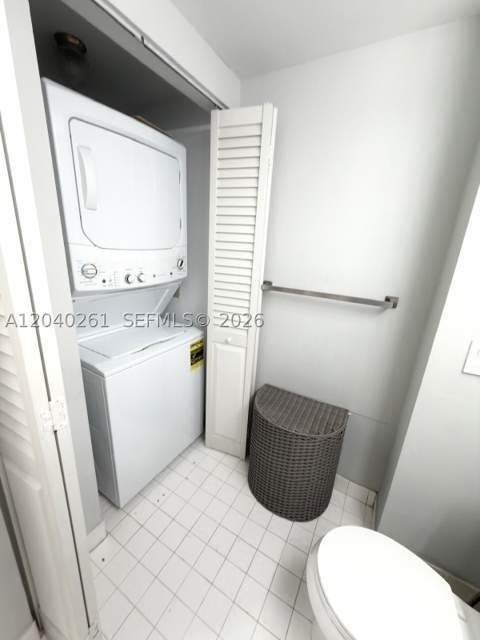 3610 Yacht Club Dr 215, Aventura FL - photo 13 of 17