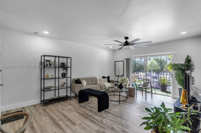 3 bedroom Condominium at 13726 SW 90th Ave 28, Heather Walk Condo, Miami — photo 3