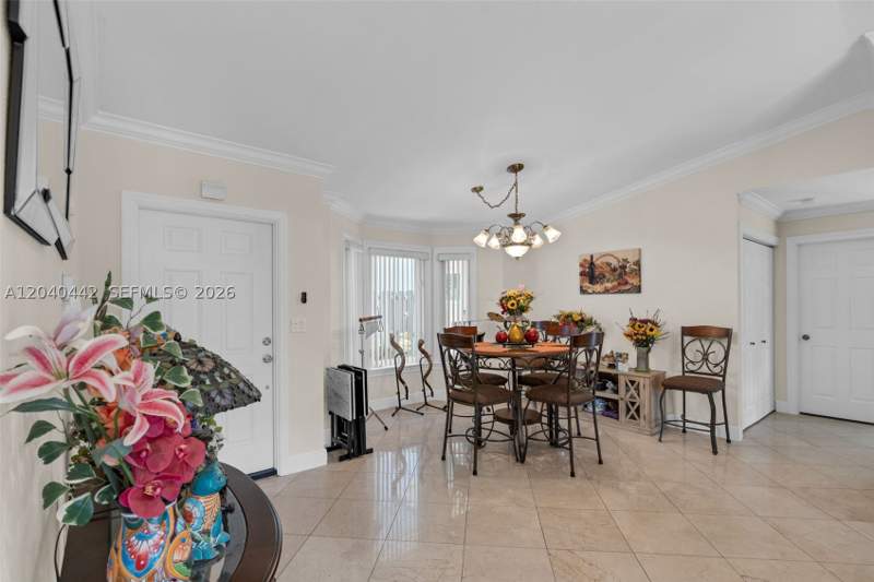 3 bedroom SingleFamilyResidence at 10170 NW 54th Ter, Patio Homes Of Doral Pine, Doral — photo 5
