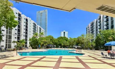 16909 N Bay Rd 116, Sunny Isles Beach FL - photo 18 of 19