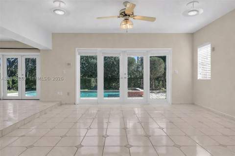 5309 Alton Rd, Miami Beach FL - photo 7 of 51