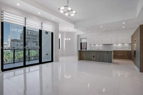 275 Giralda Ave 6C, Coral Gables FL - photo 7 of 45