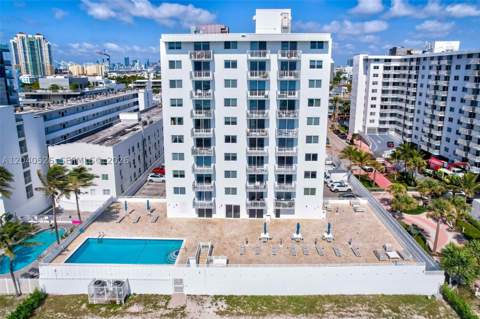 345 Ocean Dr 924, Miami Beach FL - photo 17 of 28