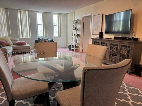 5401 Collins Ave 231, Miami Beach FL - photo 16 of 48