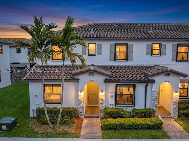 3 bedroom Townhouse at 11860 SW 245th Ter, Silver Palm Residential H, Homestead — photo 4