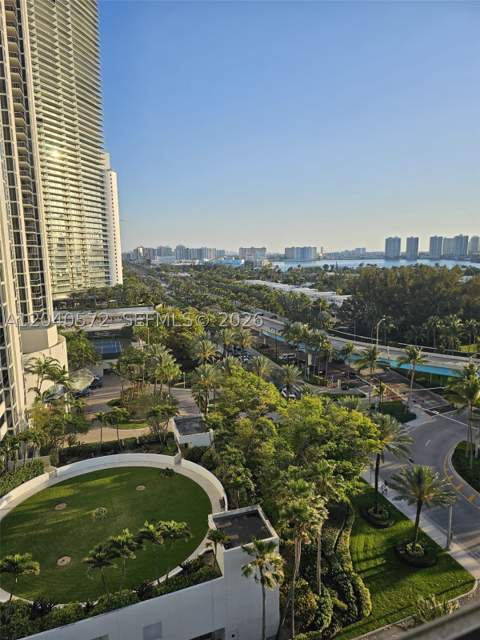 19201 Collins Ave 1144, Sunny Isles Beach FL - photo 20 of 21