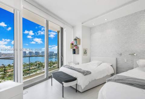18975 Collins Ave 2004, Sunny Isles Beach FL - photo 9 of 11