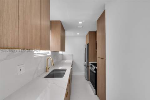 337 W 28th St, Miami Beach FL - photo 6 of 45