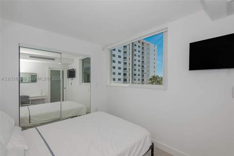 345 Ocean Dr 326, Miami Beach FL - photo 16 of 26