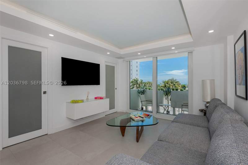 1 bedroom Condominium at 345 Ocean Dr 326, Ocean Point Condo, Miami Beach — photo 5
