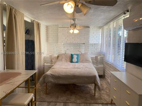 540 NW 111 St, Miami FL - photo 11 of 20
