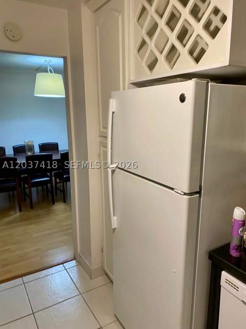 100 Bayview Dr 726, Sunny Isles Beach FL - photo 16 of 38